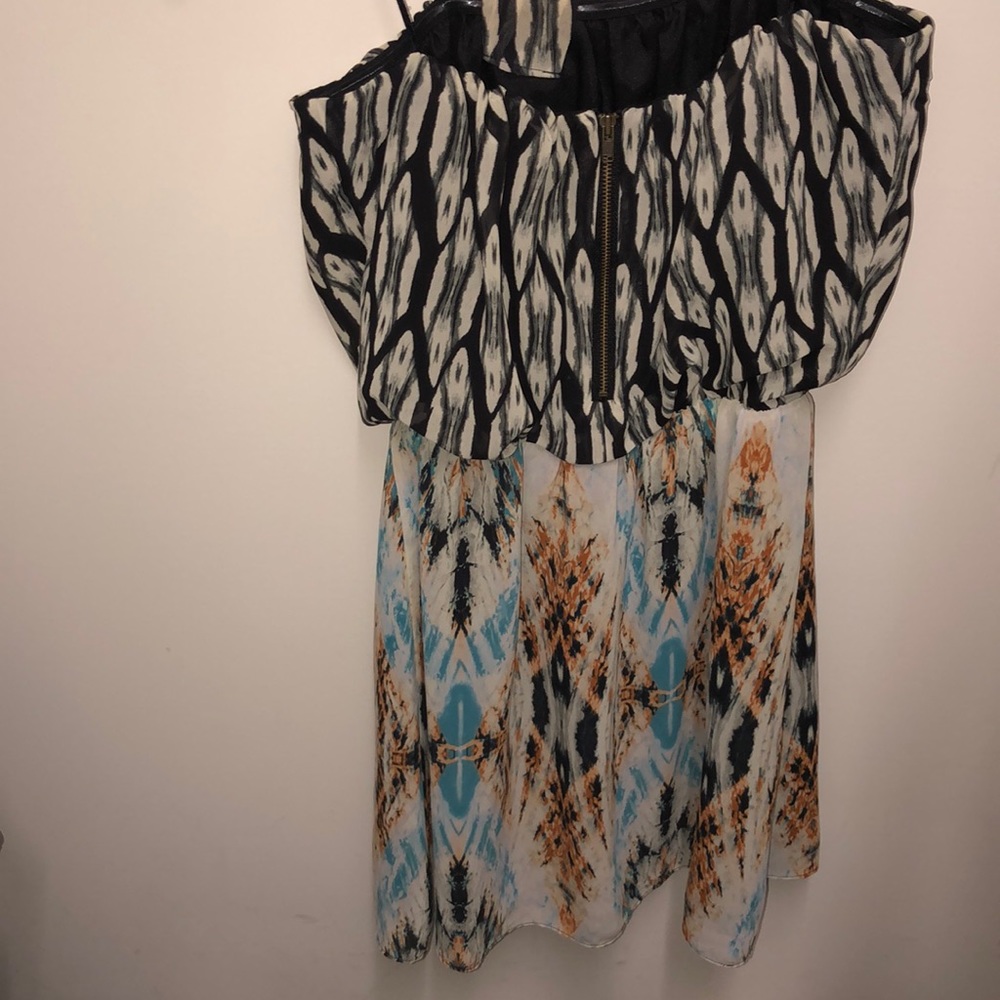 Strapless Beachy Patterned Mini Dress! - image 2